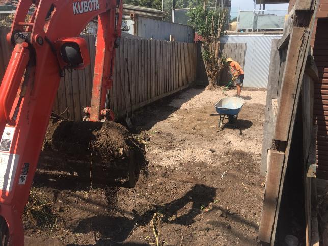 Timber Retaining Walls | Kruzer Earthmoving